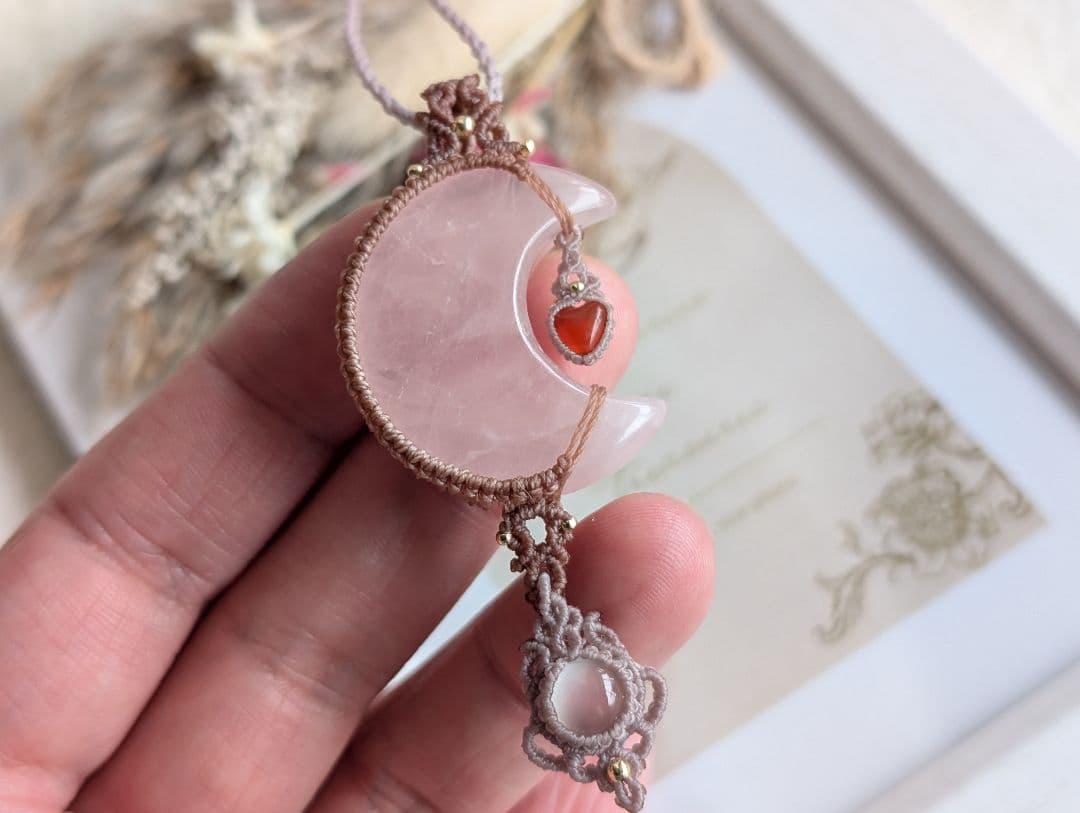 マクラメネックレス ローズクォーツ/ホワイトムーンストーン