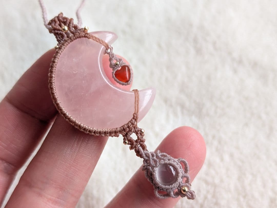 マクラメネックレス ローズクォーツ/ホワイトムーンストーン