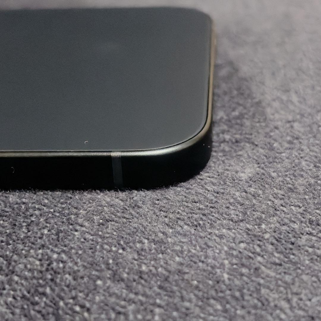 iPhone15 256GB ブラック 画面割れあり 動作良好 バッテリー86%