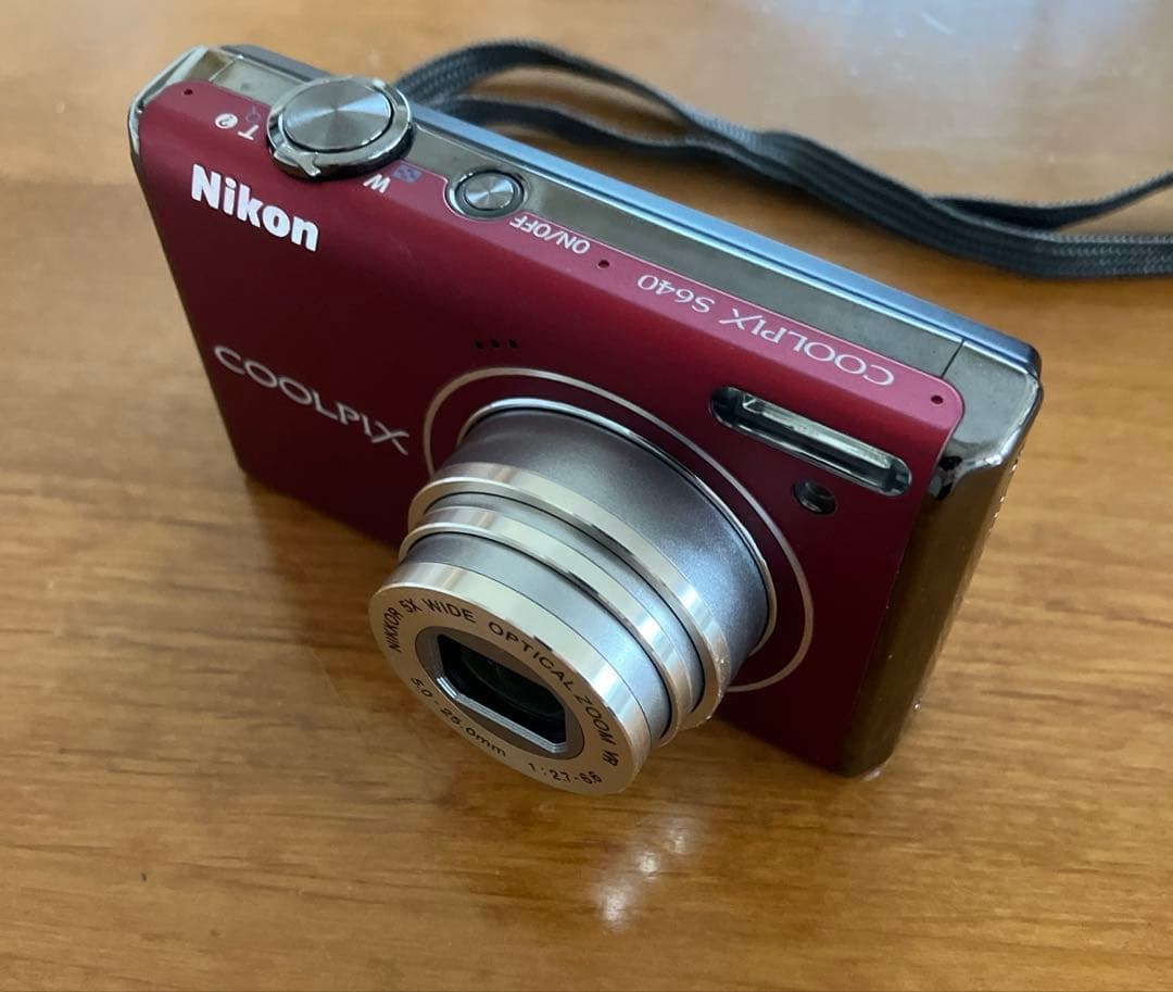 Nikon ニコン クールピクス S640 レッド 動作確認済み