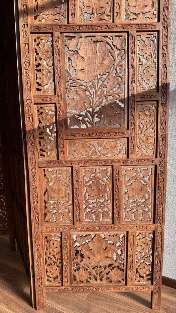 木製彫刻パーテーション 4つ折り