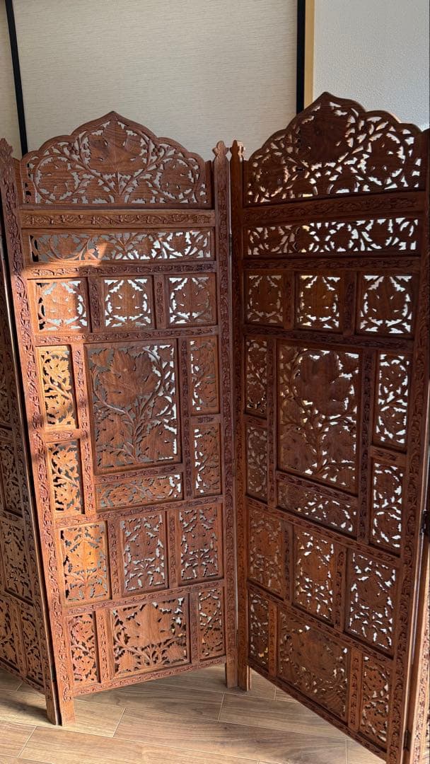 木製彫刻パーテーション 4つ折り