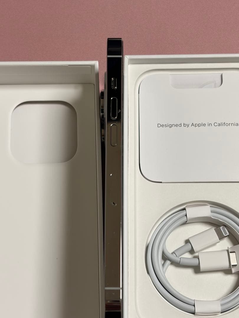 Apple iPhone 14 Pro 本体　256GB