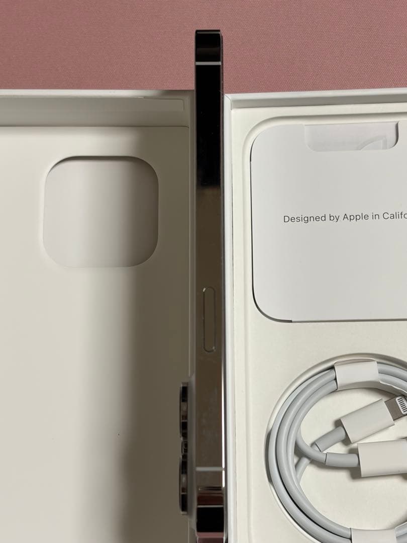 Apple iPhone 14 Pro 本体　256GB