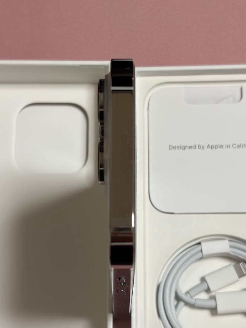 Apple iPhone 14 Pro 本体　256GB