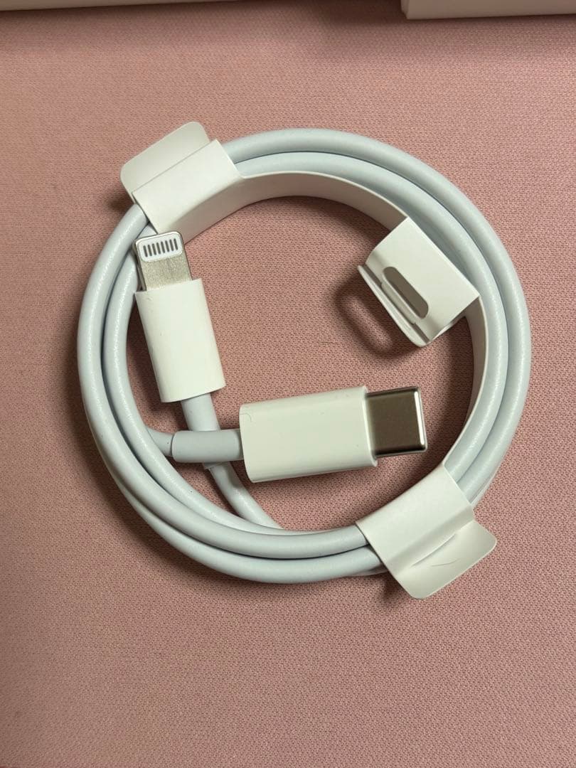 Apple iPhone 14 Pro 本体　256GB