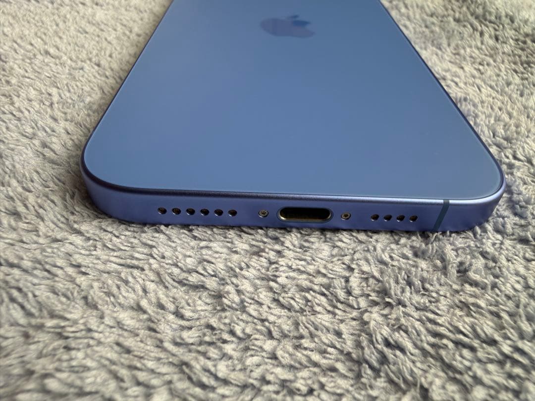 Apple iPhone 16 Plus ウルトラマリン 512GB