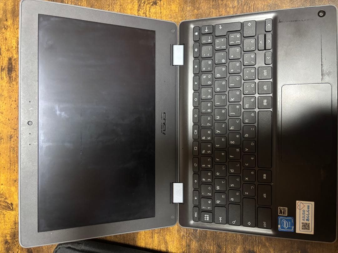 ASUS Chromebook 本体 持ち歩き式ケース付き 動作確認済み