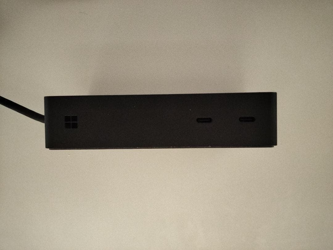 分配器・切替器 Microsoft Surface Dock 2