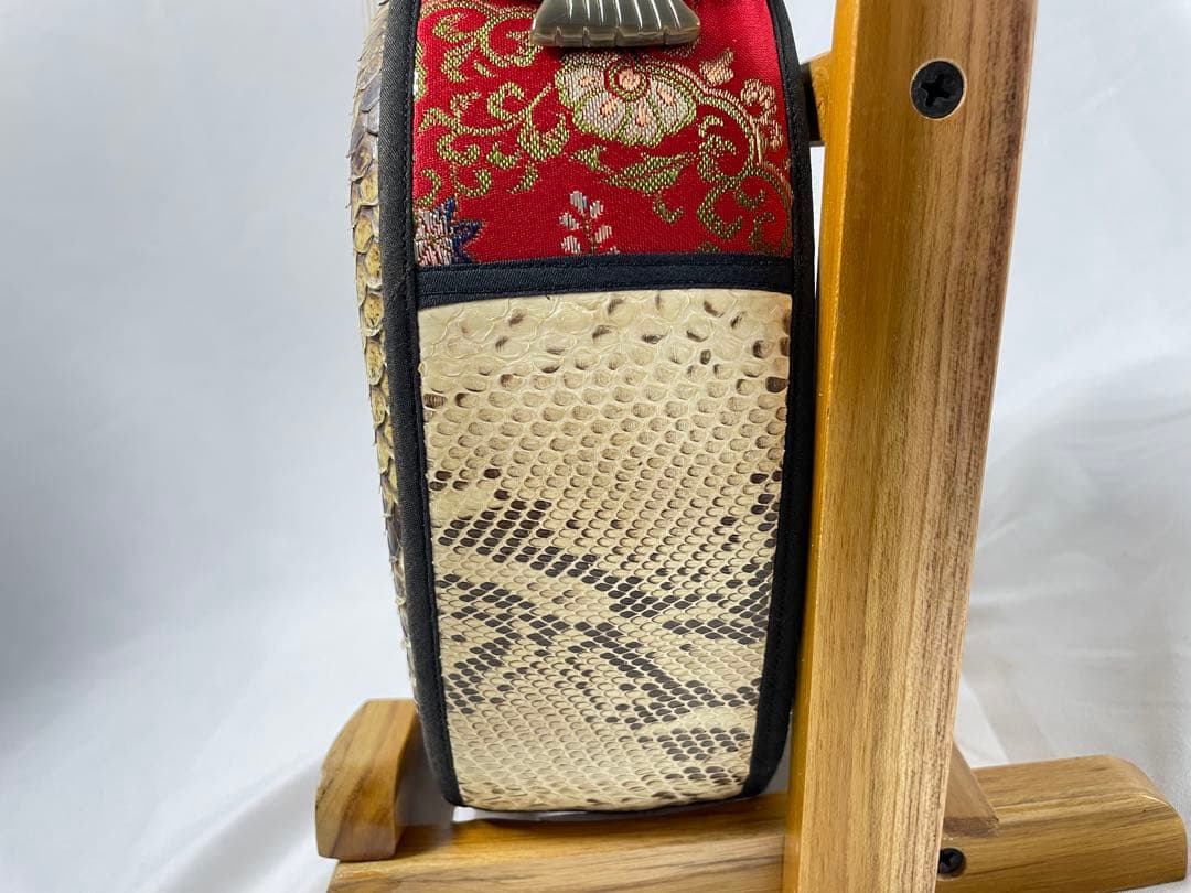 宮古木工芸 本皮1枚貼り/けやき棹 三線 与儀栄功作