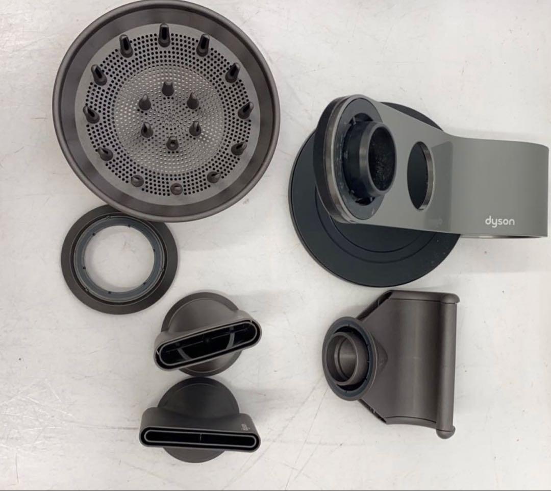 Dyson ドライヤー　赤