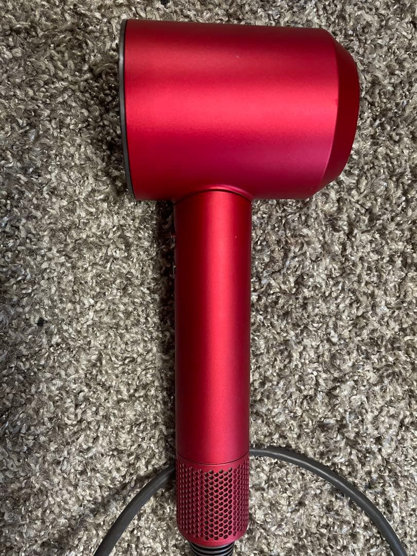 Dyson ドライヤー　赤