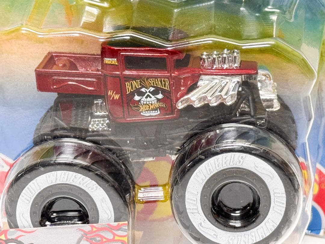 ホットウィール★ BONE SHAKER ★ モンスタートラック ２台
