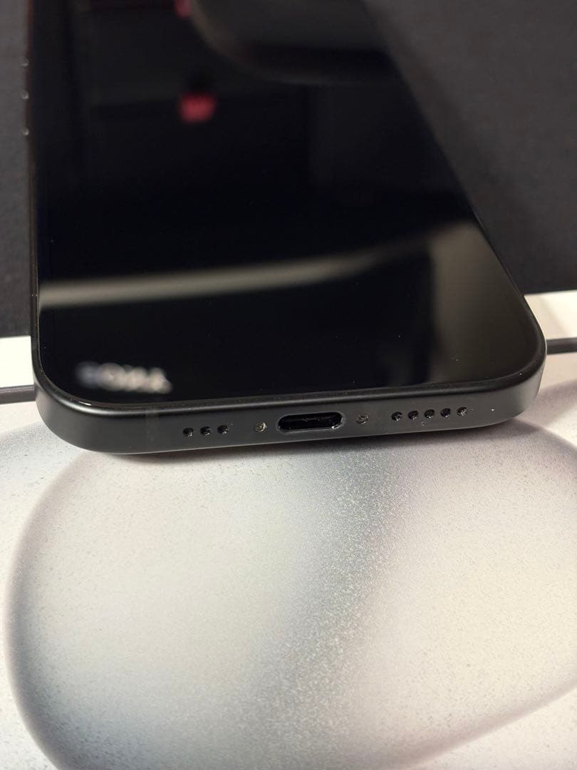 【美品】iPhone 15 256GB