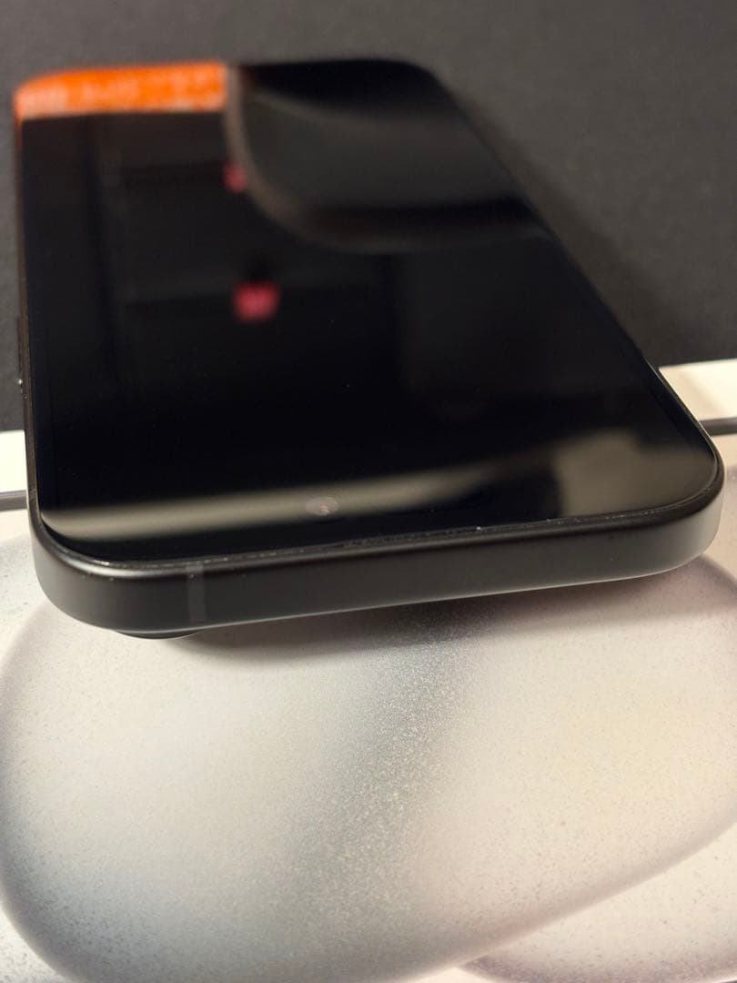 【美品】iPhone 15 256GB