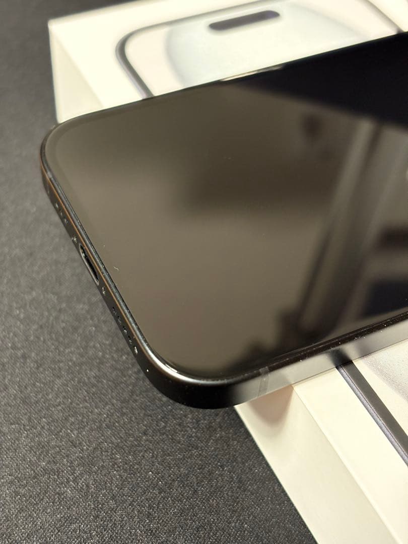 【美品】iPhone 15 256GB