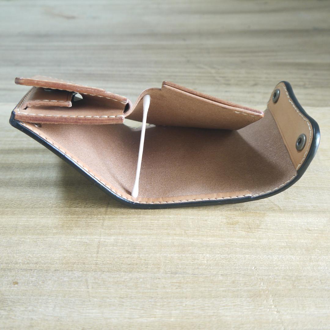 ヌメ革　UKブライドルレザー　セドウィック社　コンパクトウォレット　こげ茶/生成