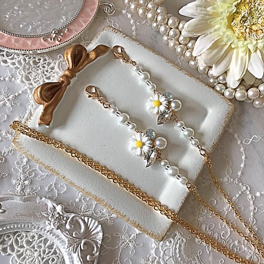 ♪❤️ 花　パール　ビジュー　マスクチェーン　メガネチェーン　ハンドメイド