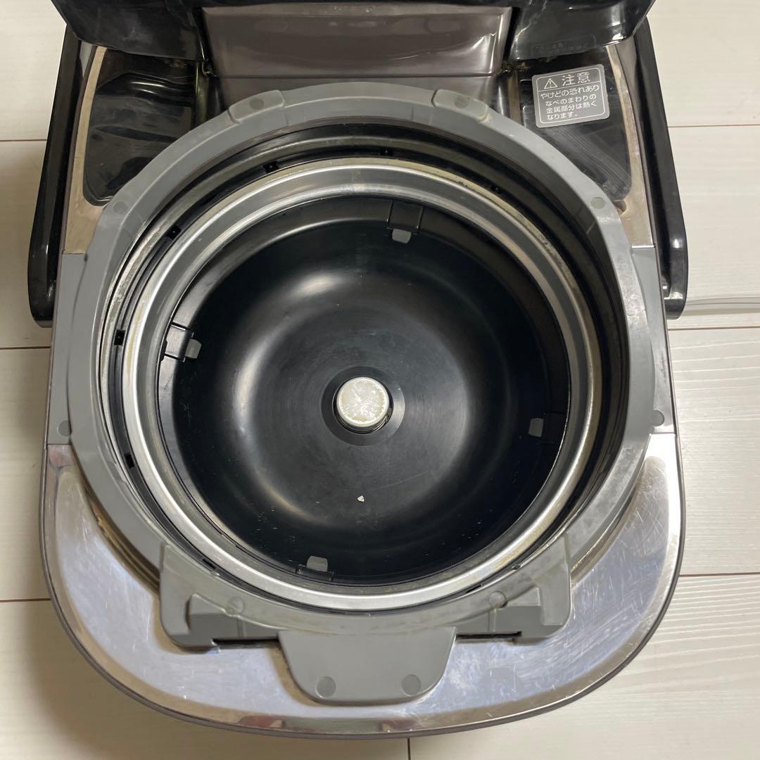 象印　圧力IH炊飯ジャー　極め羽釜　　　NP-WU10型　1.0L