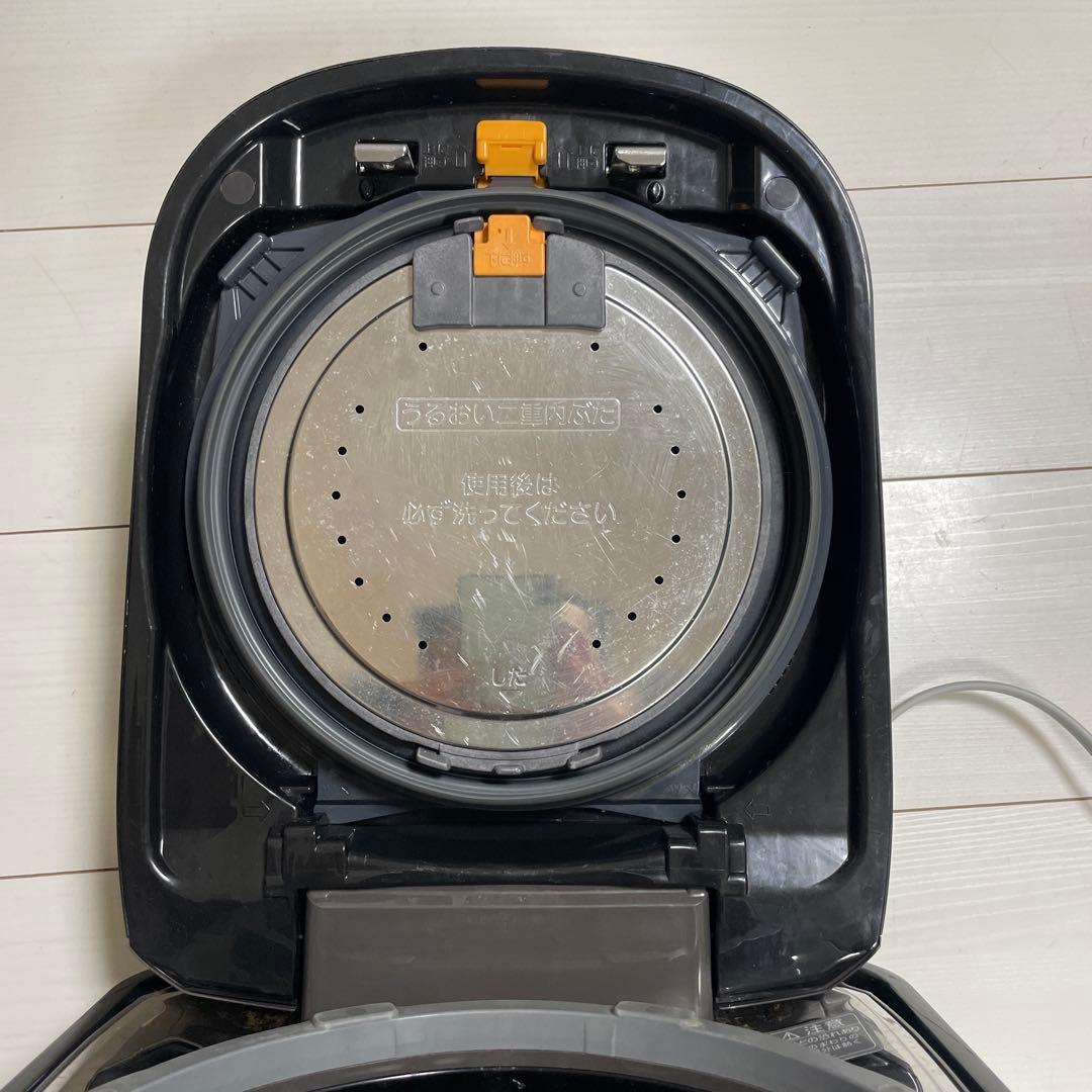象印　圧力IH炊飯ジャー　極め羽釜　　　NP-WU10型　1.0L
