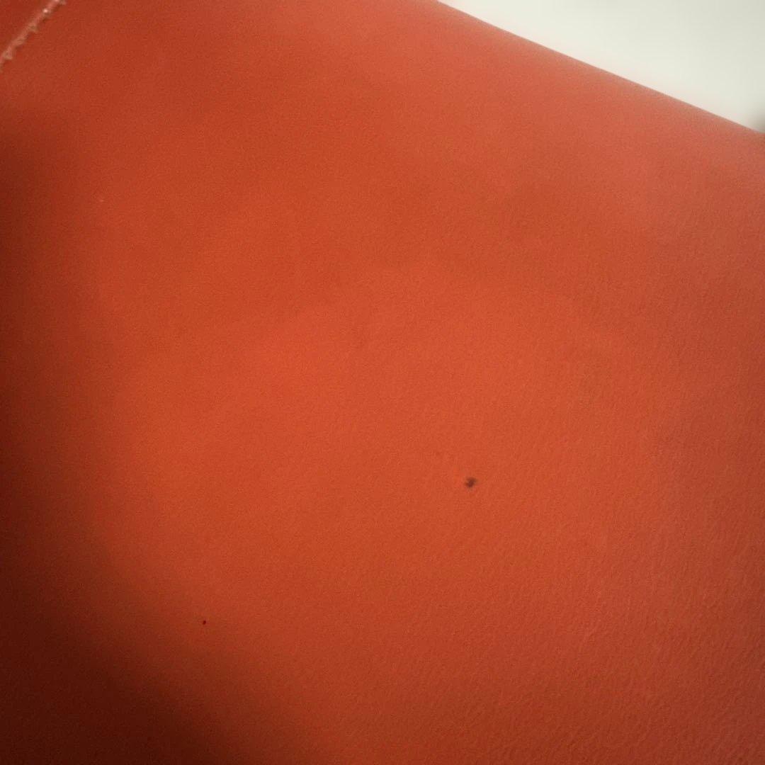 イームズチェア　スタッキングベース　オレンジ3