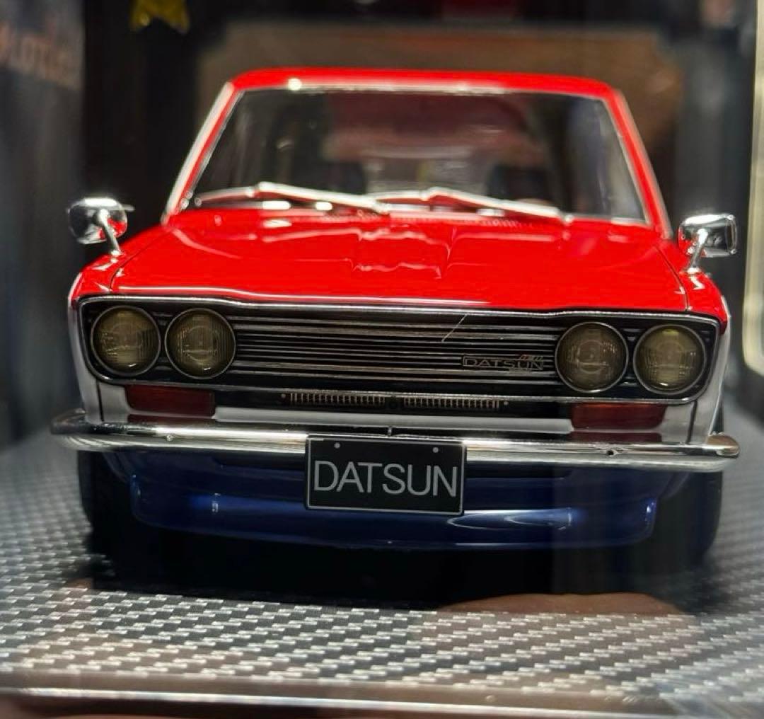 1/18 Datsun Bluebird (510) Wagon 赤/青/白