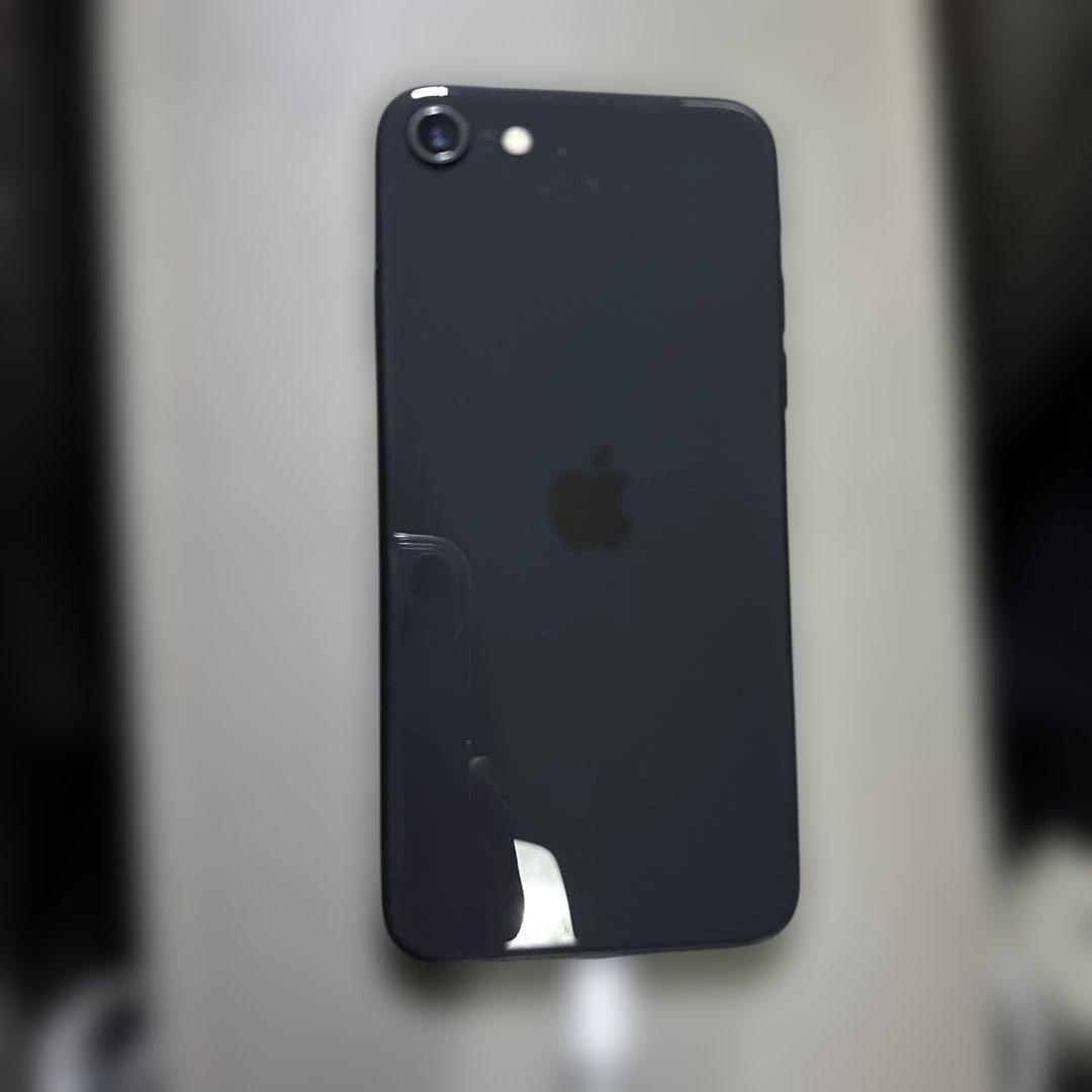 【美品】iPhone SE 128GB SIMフリー　ブラック