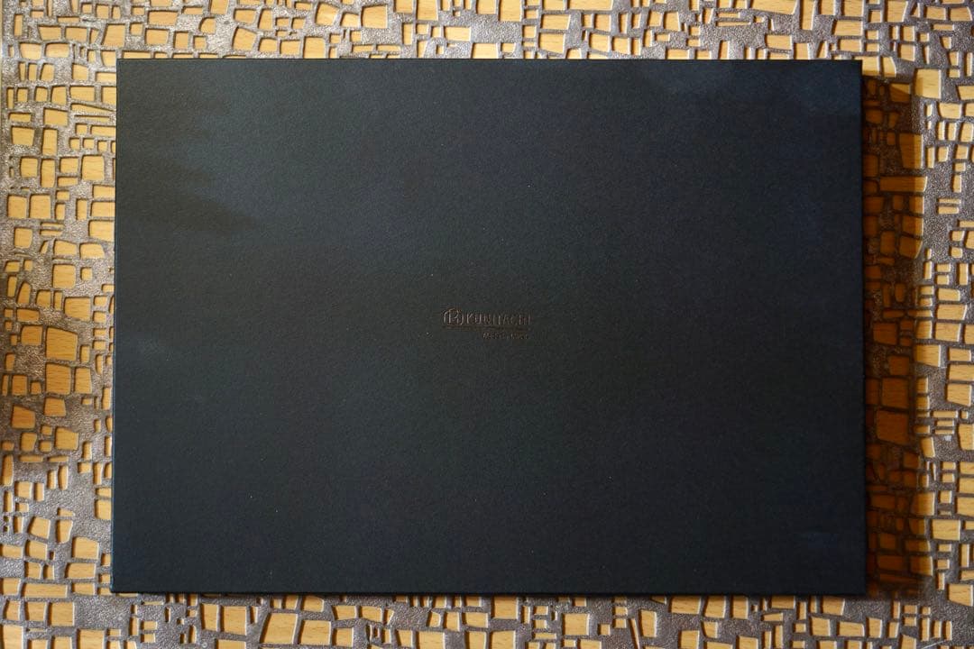 【新品】国立商店レザースリーブ／MacBook Air用／ブライドルレザ ー