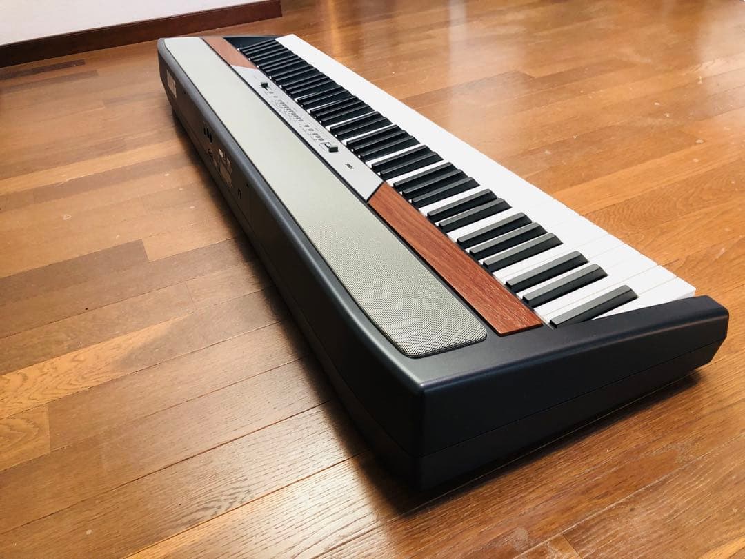 KORG SP-250 電子ピアノ　訳あり