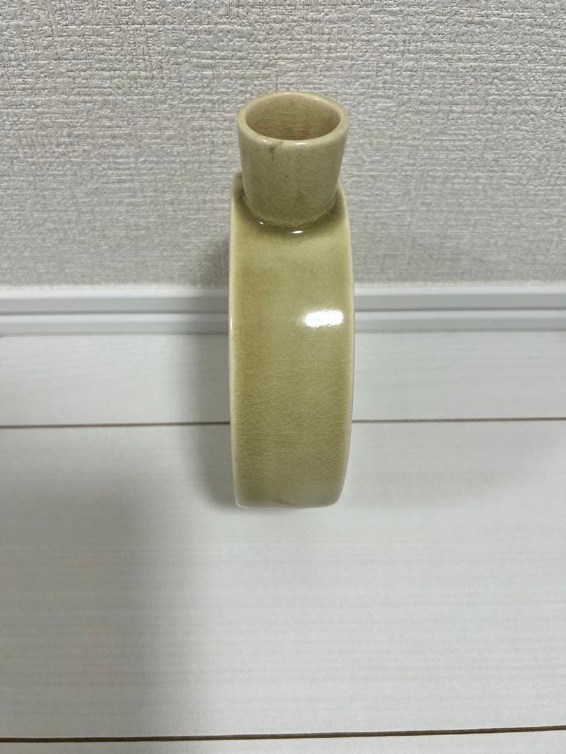 円形陶器花瓶 動物模様 幾何学模様