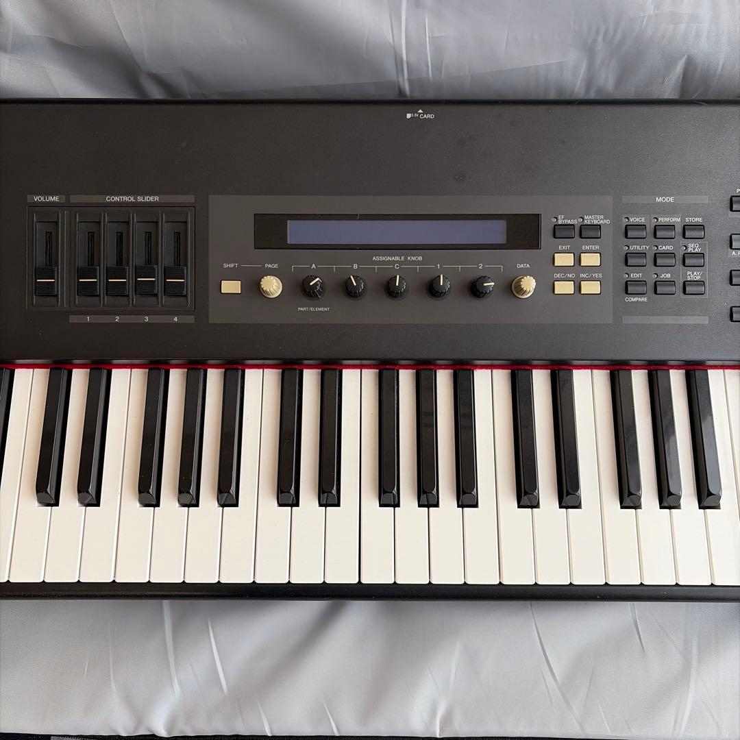 Yamaha S80 シンセサイザー 中古動作品