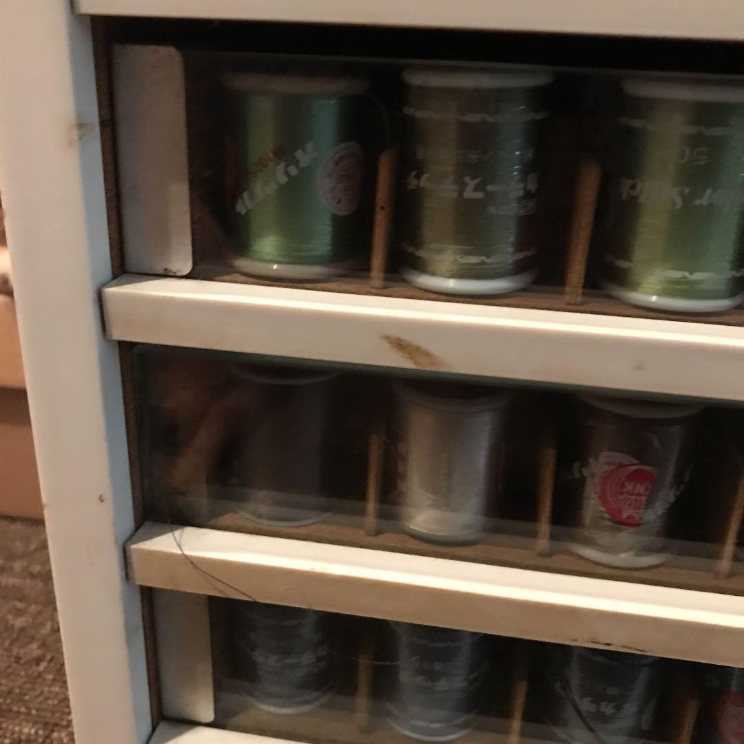 糸ケース　昭和レトロ 糸680個以上付き　　期間限定お値下げ中