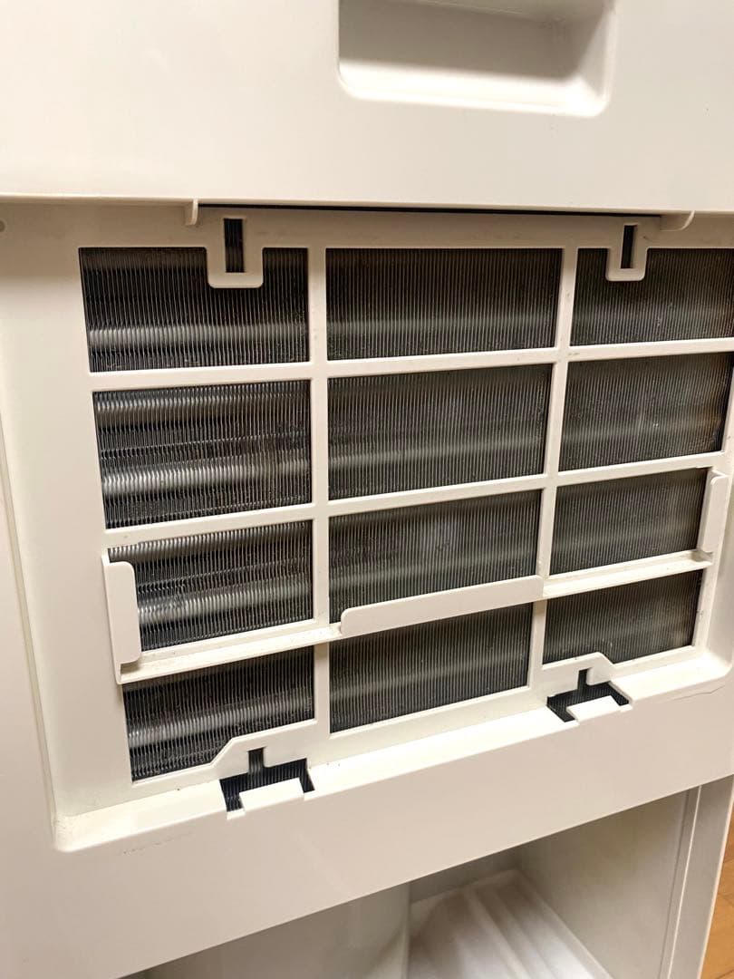 コロナ冷風除湿機 洗濯乾燥機　2015年製