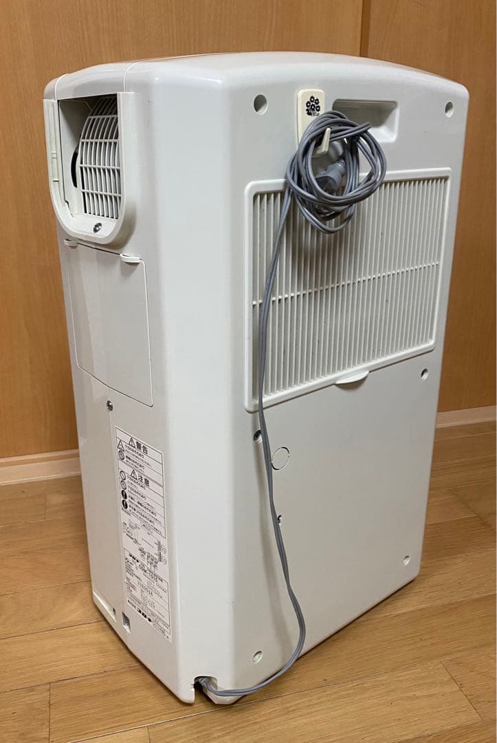 コロナ冷風除湿機 洗濯乾燥機　2015年製