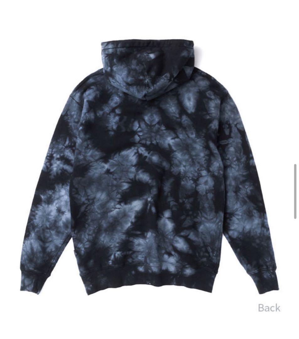 bts フーディー ON グッズ