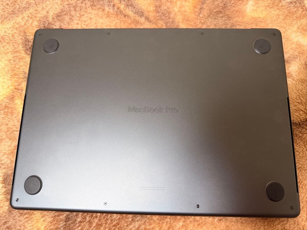 MacBook本体 Apple Macbook Pro M4 16GB 512GB