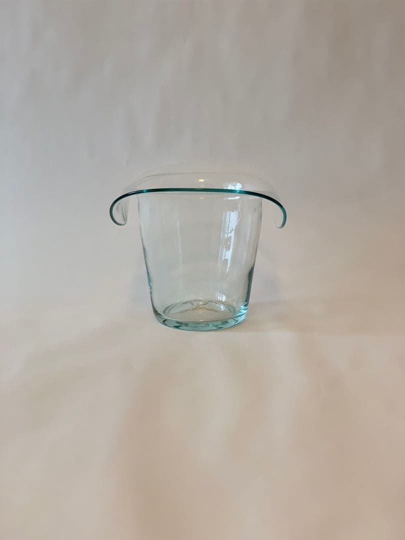 ハット　フラワーベース　ビンテージ　ガラス