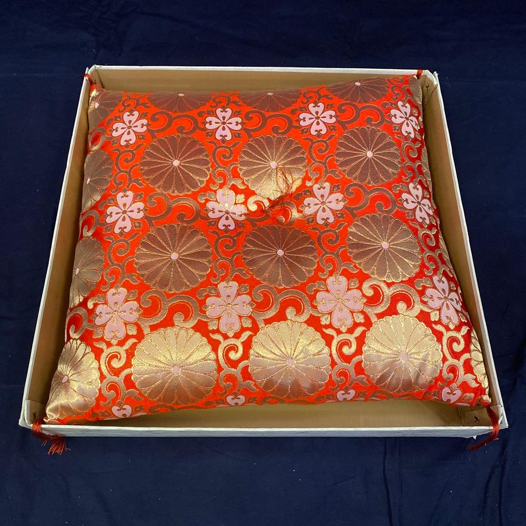 【仏具】【寺院仏具】金襴座布団 赤房