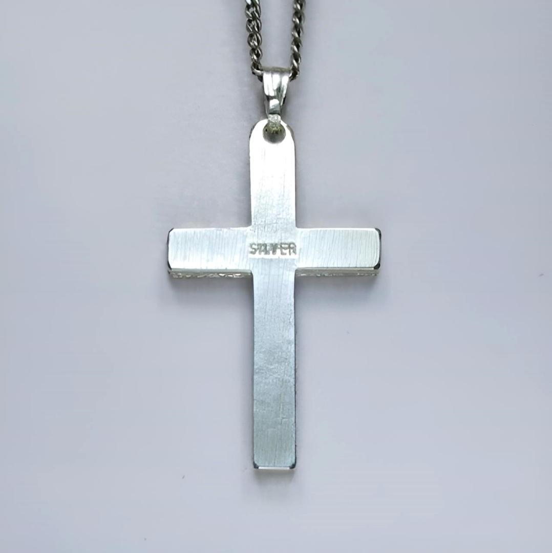 シンプルなラテン十字架　槌目光沢仕上げの小さなラテン十字架　cc03s　好評です