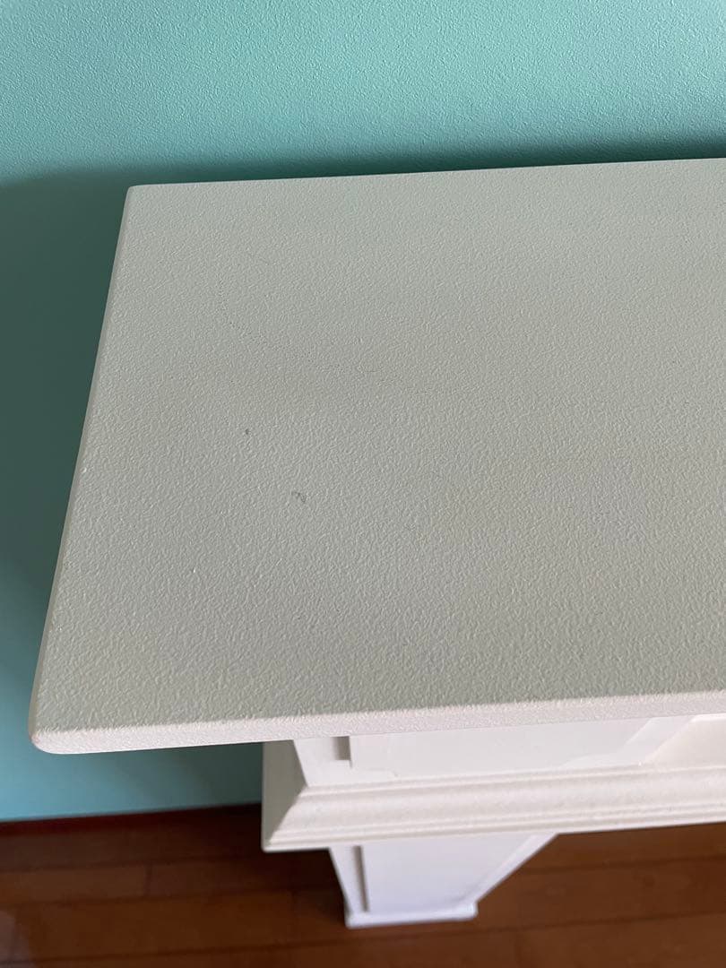 ホワイトクラシックスタイルマントルピース