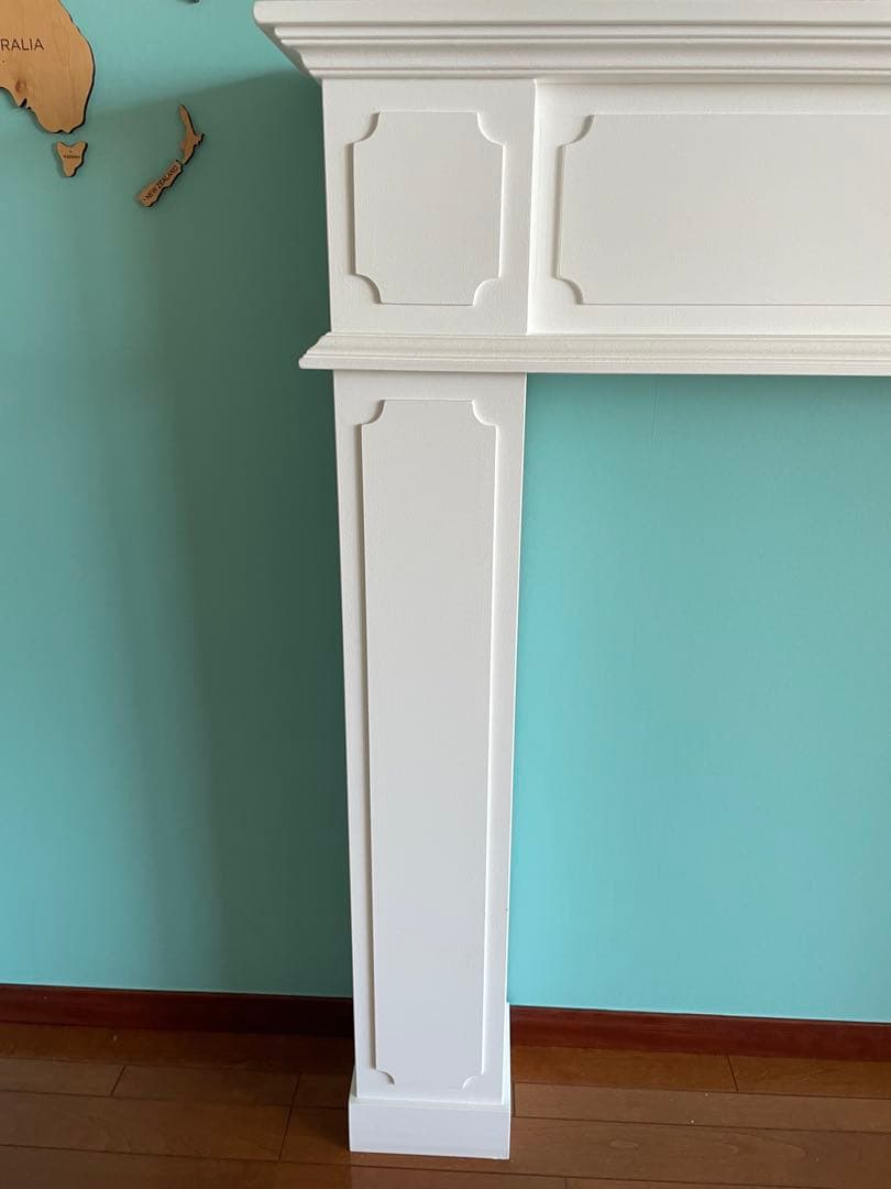 ホワイトクラシックスタイルマントルピース