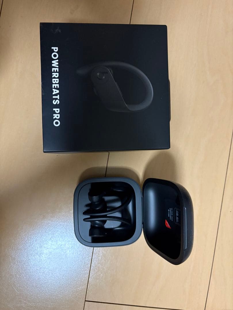 Powerbeats Pro ブラック 充電ケース付き