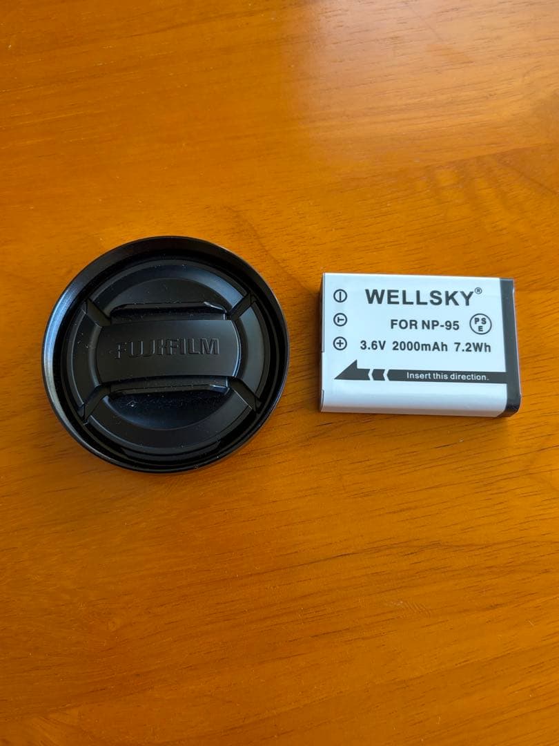 FUJIFILM X30 ブラック 本体　バッテリー　レンズ付き