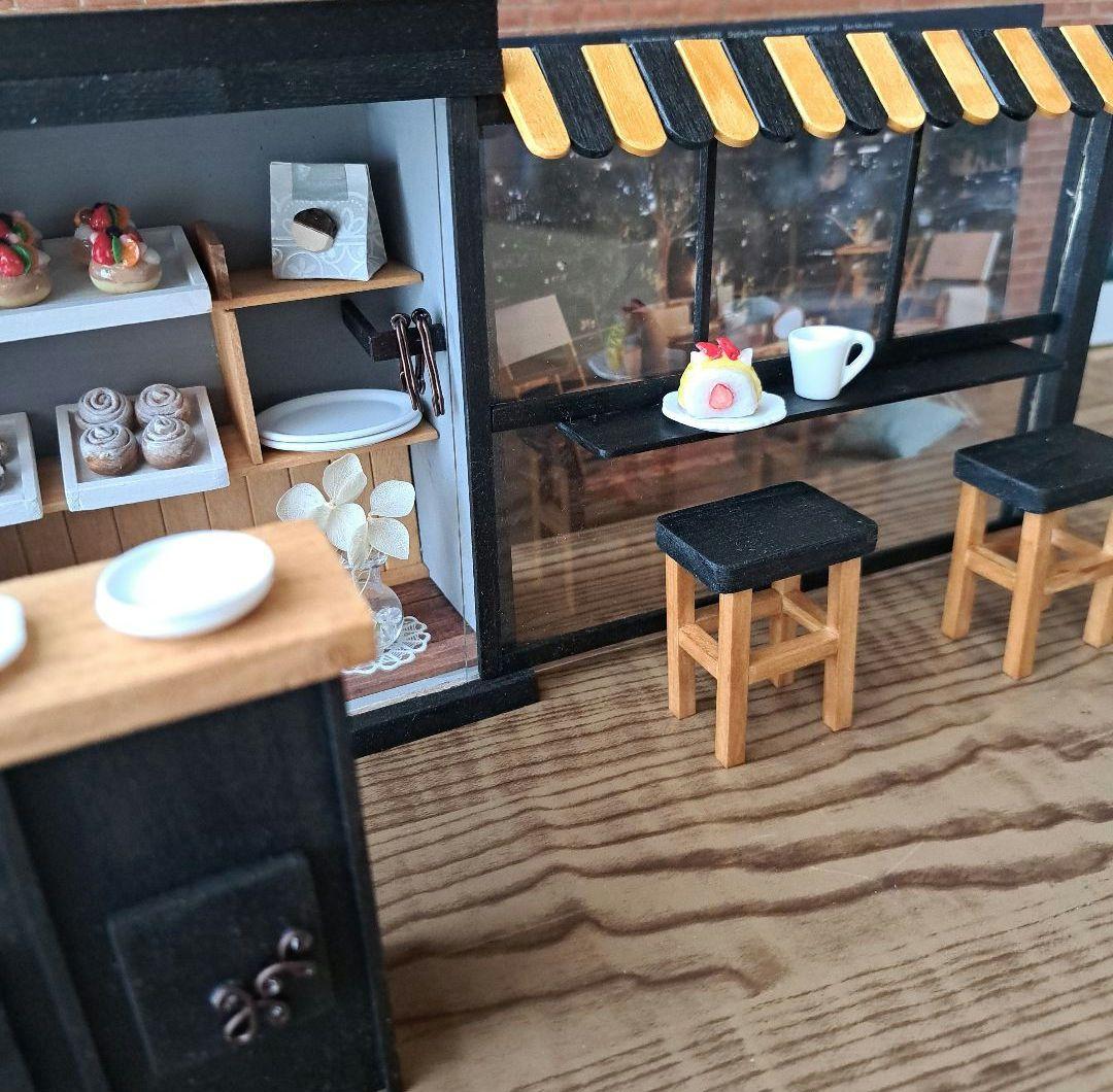 201 ミニチュアカフェ ブラック ドールハウス シルバニアファミリー