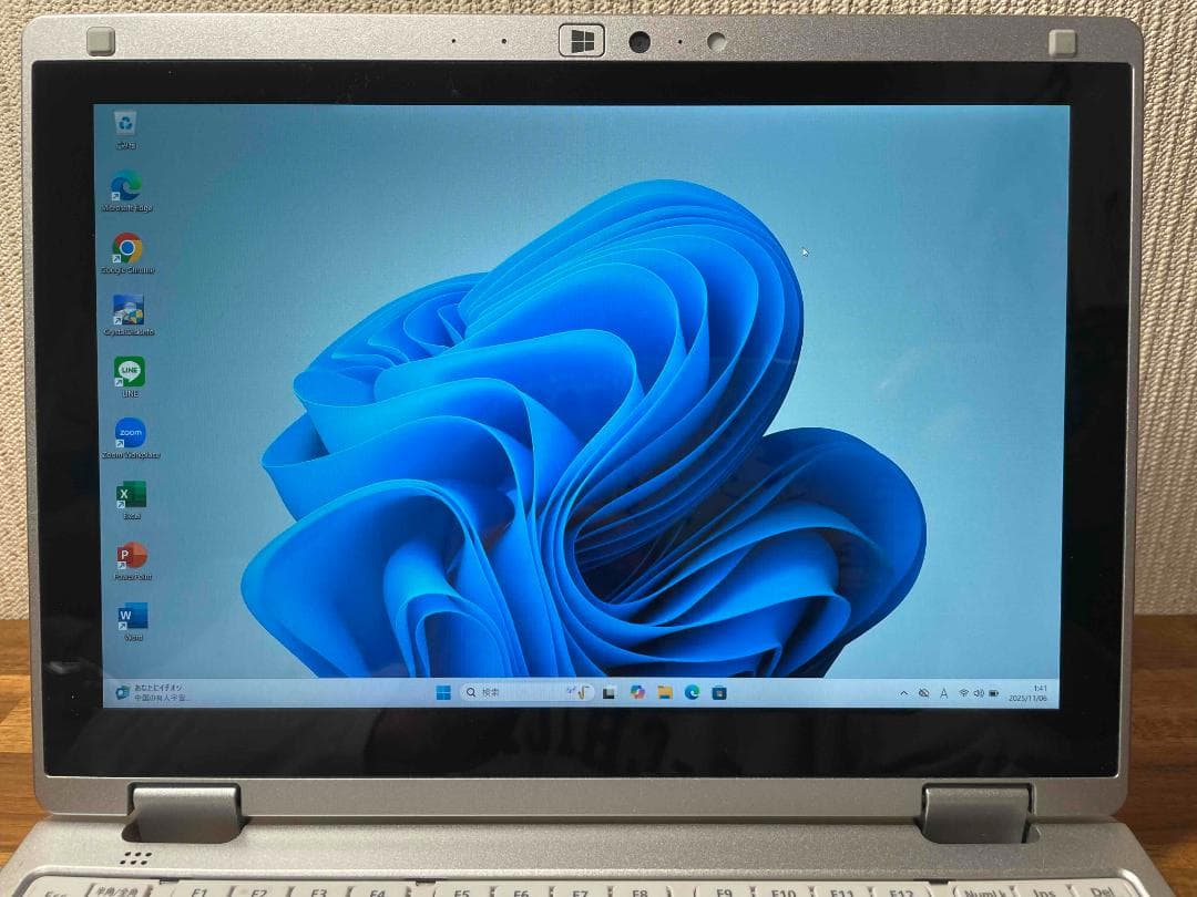 Win11 Office搭載 CF-RZ6 メモリ8GB SSD256GB