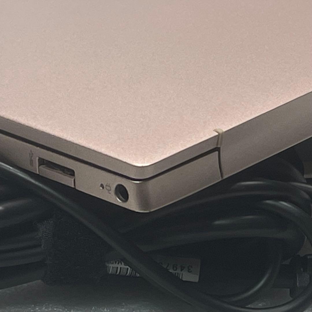 Windowsノート本体 HP Pavilion Aero 13-be2009AU