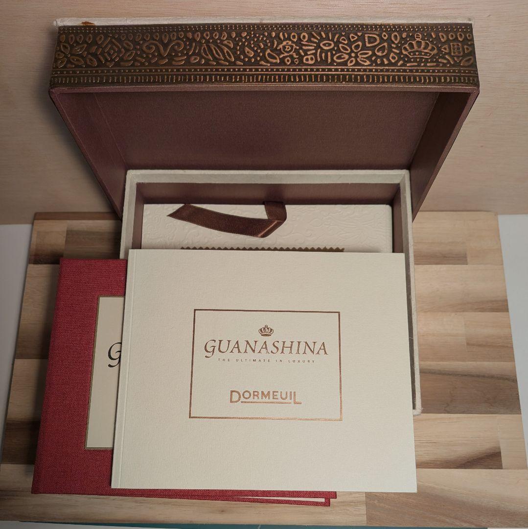 Dormeuil GUANASHINA 生地サンプルボックス