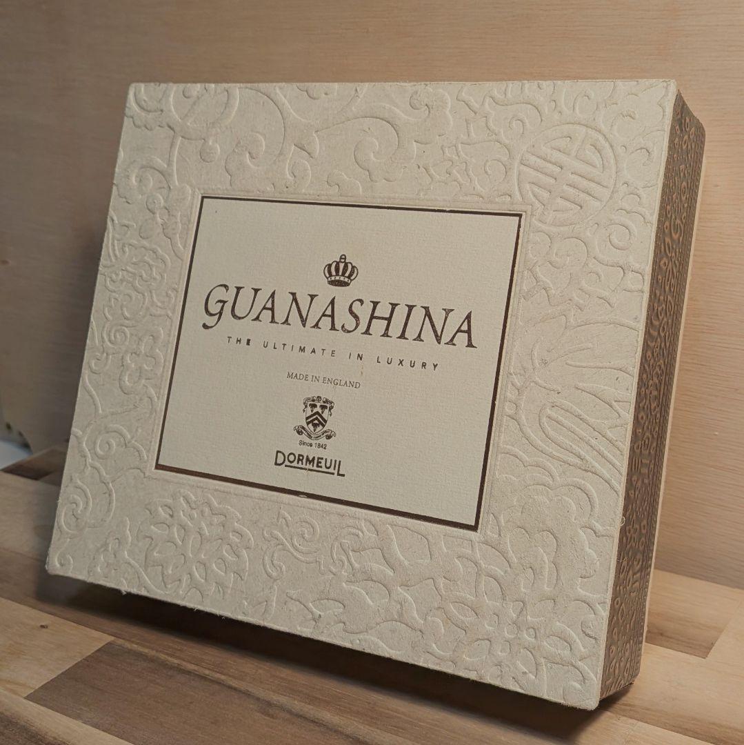 Dormeuil GUANASHINA 生地サンプルボックス