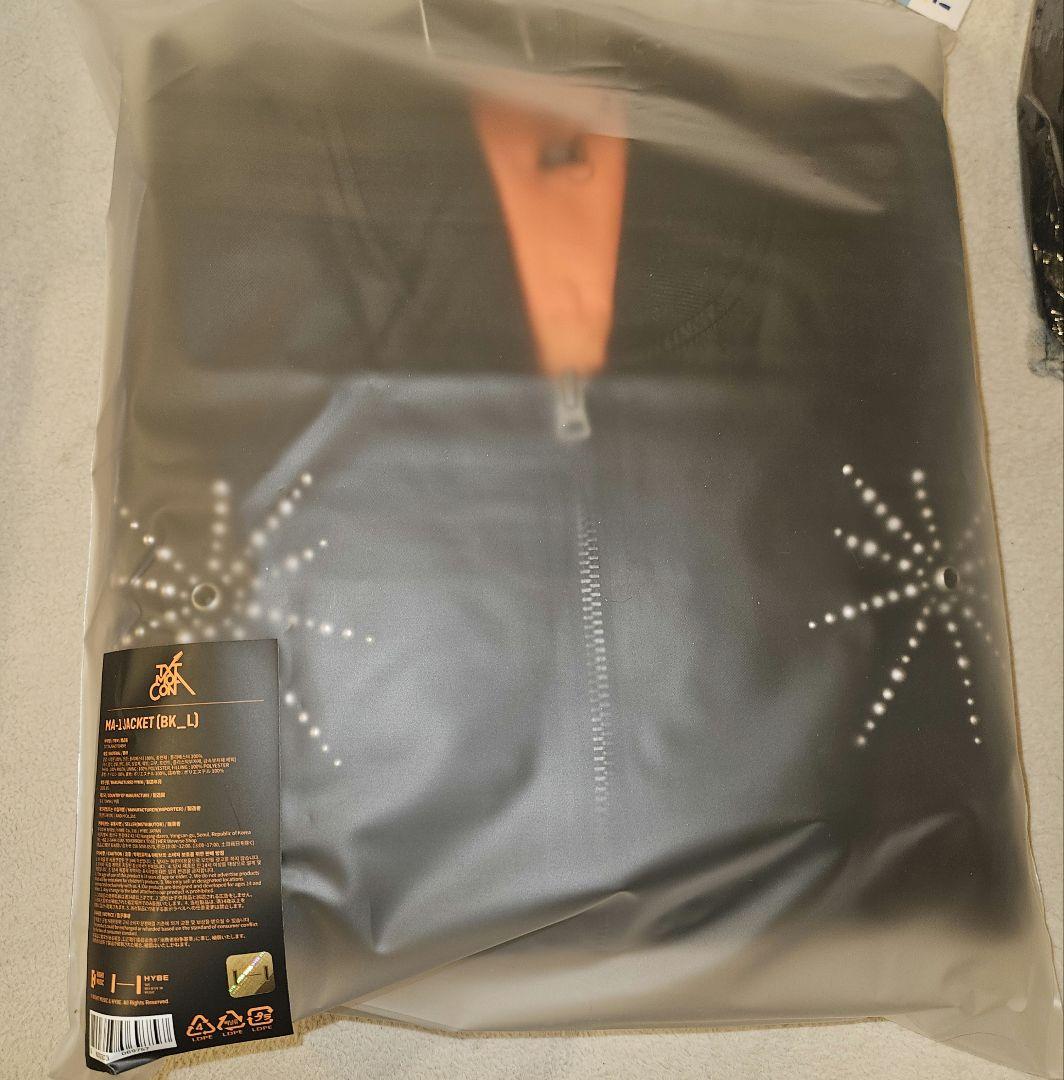 新品未使用　txt 2026 MOA con　MA-1 JACKET