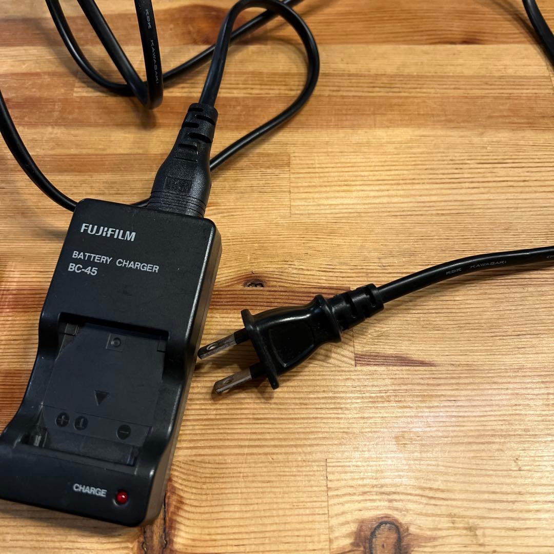 Fujifilm FinePix Z 250 fd中古